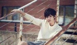 侯明昊家世爆料视频在线观看,豪门背景曝光，网友热议